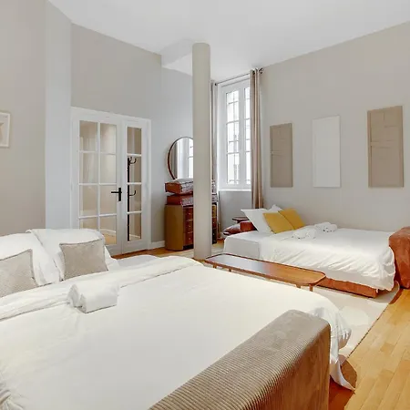 Grand 1br - Luxe Arc De Triomphe Daire Paris