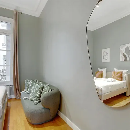 Grand 1br - Luxe Arc De Triomphe Daire Paris