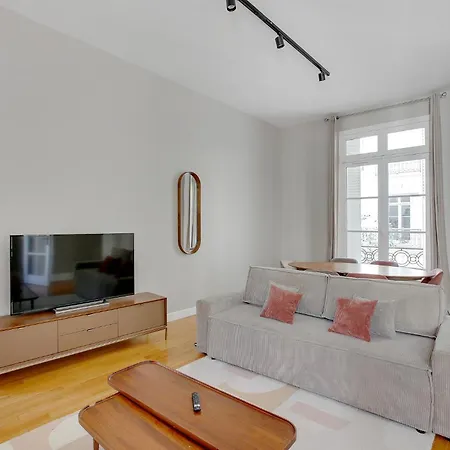 Grand 1br - Luxe Arc De Triomphe *
