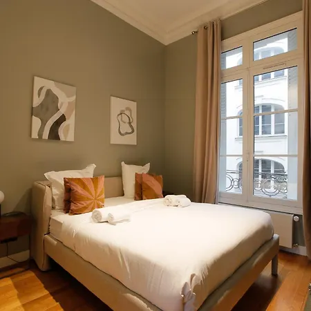 Apartman Grand 1br - Luxe Arc De Triomphe Párizs