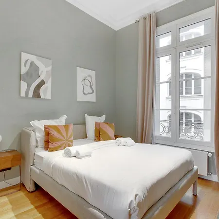 Grand 1br - Luxe Arc De Triomphe * Párizs