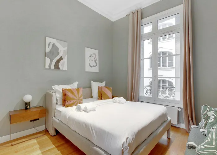 Grand 1br - Luxe Arc De Triomphe * Parigi