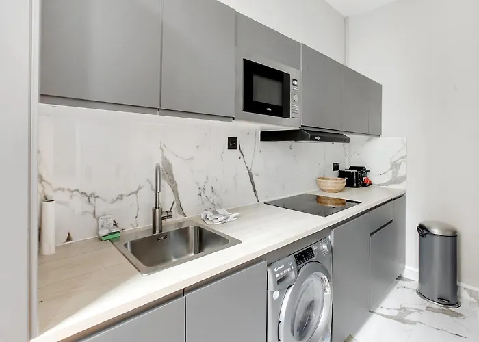 Grand 1br - Luxe Arc De Triomphe *