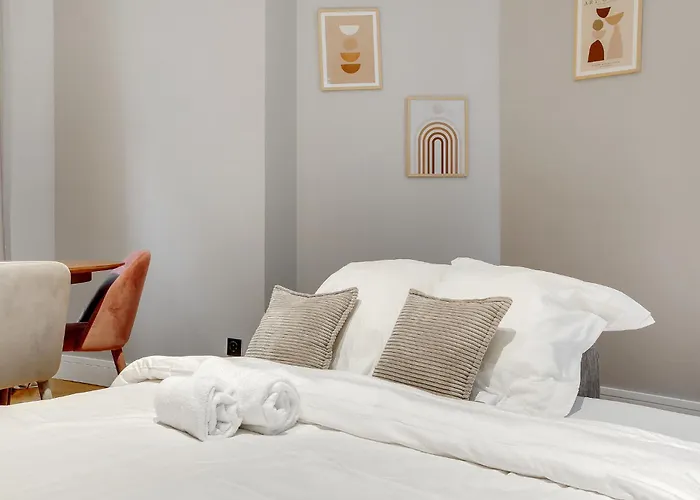 Grand 1br - Luxe Arc De Triomphe *
